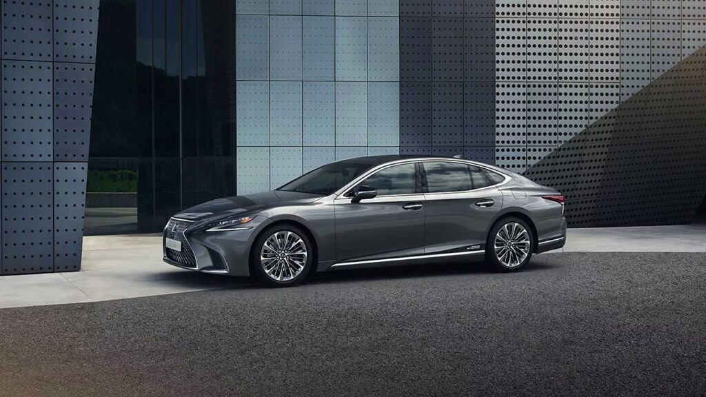 lexus ls da central motors a torino