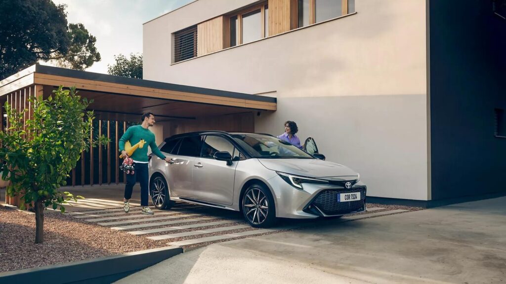 Nuova Toyota Corolla Touring Sports a Torino